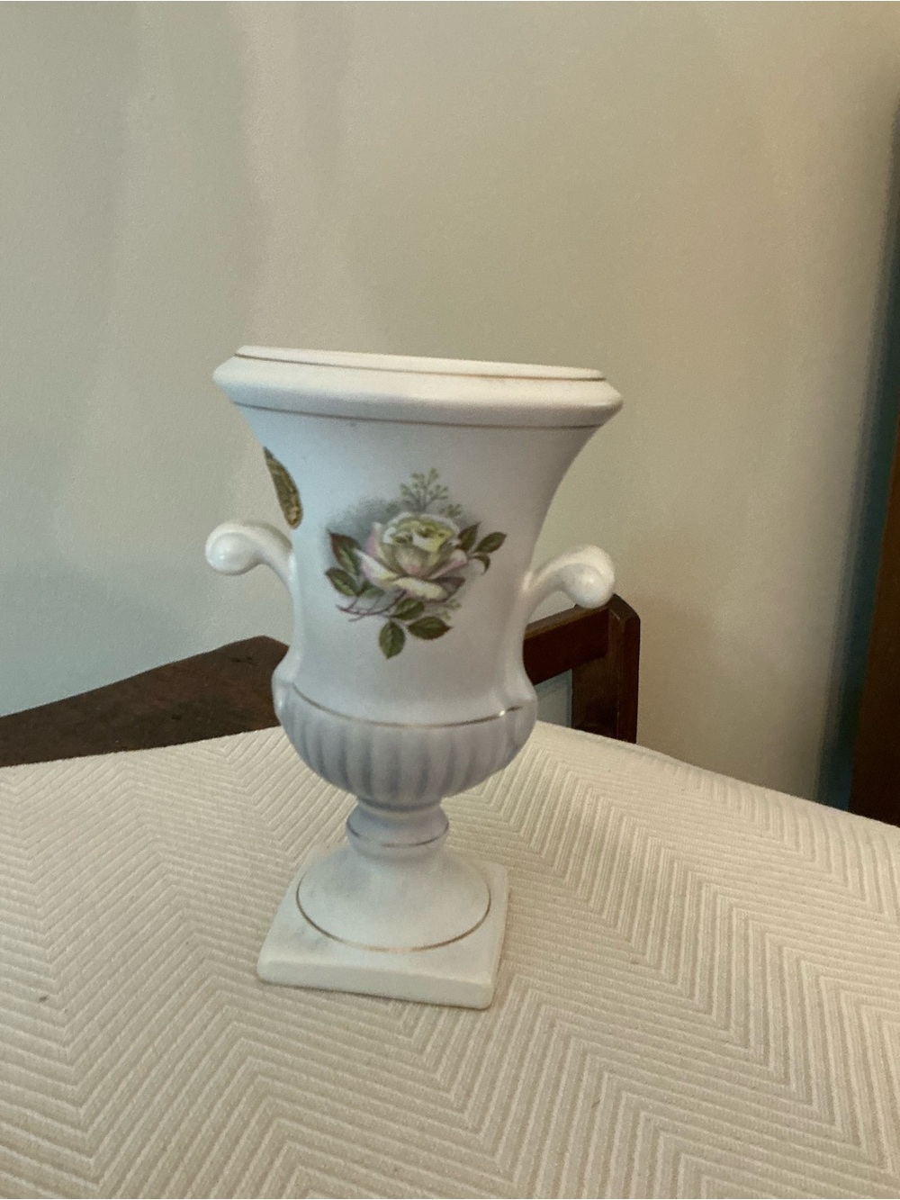 Vintage Flora Plateel Gouda Holland “Rosaly” Ceramic Urn Vase